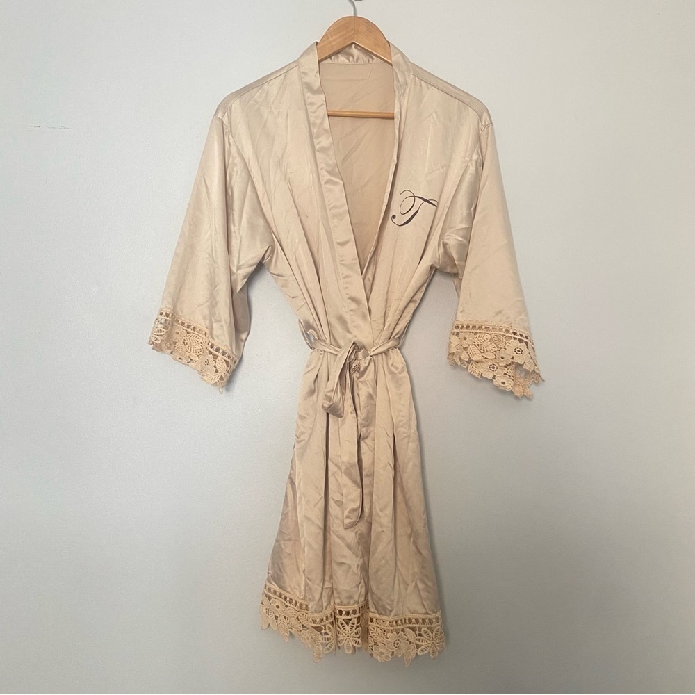 BRAND NEW Beige Pink Robe